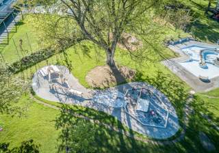 Wasser- und Matschanlage der Firma Rudolf Spielplatz, Spielplatzbauer, Spielplatzhersteller, Spielplatzgeräte, Schweiz